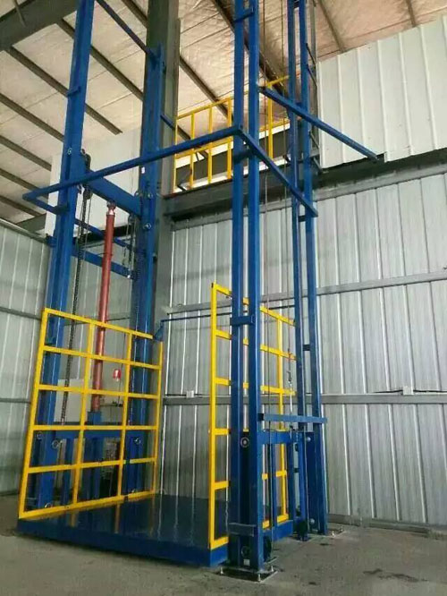 倉(cāng)庫(kù)使用導(dǎo)軌式升降貨梯 倉(cāng)庫(kù)使用導(dǎo)軌式升降貨梯